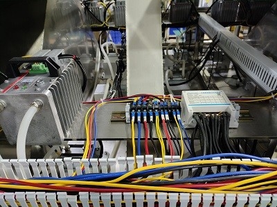 9-stadium waterreductie 95% microgolf vacuümdroger voor pulp moding box, industriële verpakking
