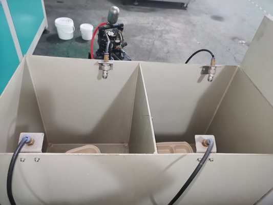 1100 mm * 410 mm * 1100 mm Sproei-coatingsmachine voor voedselcontainer voor pulp