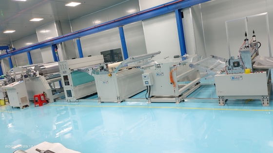 Hooggeautomatiseerde UV-coatingsmachine voor hoge precisiecoatingprestaties