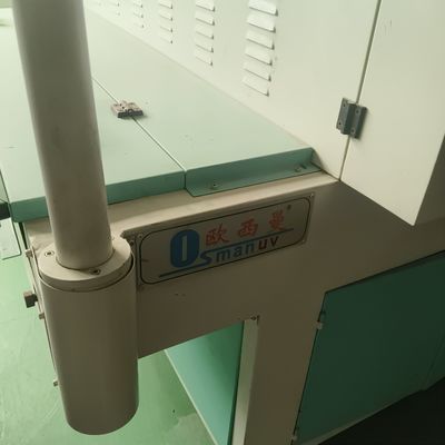 25KW 50HZ Duurzaam Twee Lampen UV Licht Curing Machine Groen En Wit