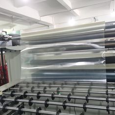 Compacte UV LED-transfercoatingslijn voor milieuvriendelijke afwerkingen op houten composietpanelen