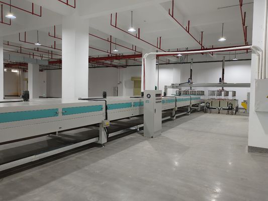 Volledig automatische coating line 24 station Spin coating machine voor pulp gevormd product