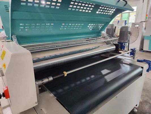 Precision Single Roll Coater voor meubels, glas en metalen panelen.