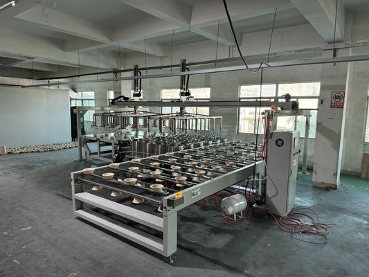 Innovatief ontwerp Cutting Edge Technology Pulp Molding Coating Machine 24 Station