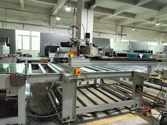 Innovatief ontwerp energiezuinige werking schroot coating line Extruded board