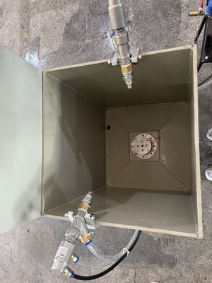 Industriële spincoater met een enkel station met ± 1% gelijkmatigheid