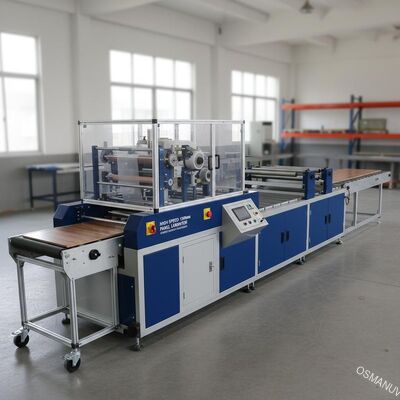 High Speed 1300mm Wide Panel Laminating Machine voor krasbestendige meubeloppervlakken