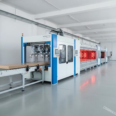 Hogesnelheid geautomatiseerde spuitcoatingslijn voor meubelpanelen – 5-20 m/min productie met aanpasbare spuitpistoolconfiguratie voor MDF & spaanplaat