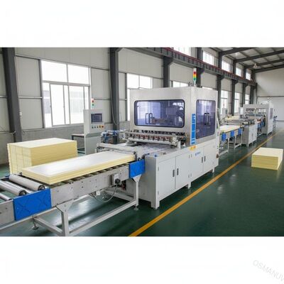 Volledig automatische schraper-coatingsmachine voor XPS-plankoppervlaktevoorbereiding.