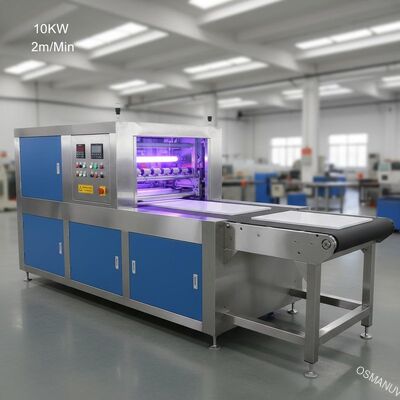 De Deklaagmachine van 10KW 2m/Min Flat Offline Uv Roll met Transportband