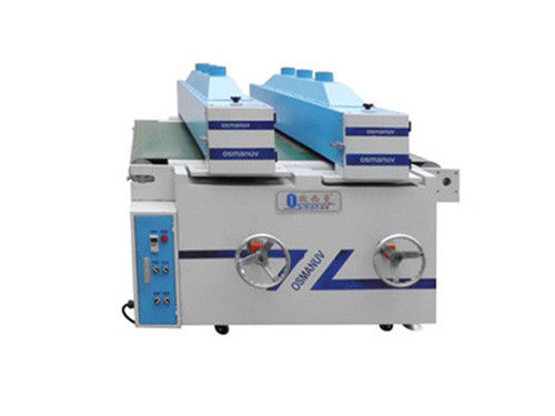 De UVvlek die van het Deklaagmateriaal de UVfabriek van de Deklaagmachine drukken