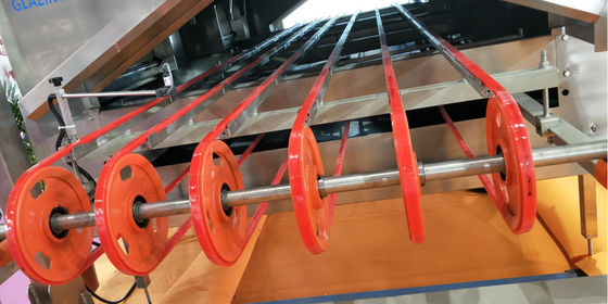 2m*0,6m*1,5m nauwkeurigheid Conveyor Belt Machine Continuous Conveyor System