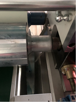 Betrouwbare rolcoatingsmachine met een hoge productiecapaciteit met een snelheid van 0-20 M/min en een luchtdruk van 0,4 - 0,6 Mpa