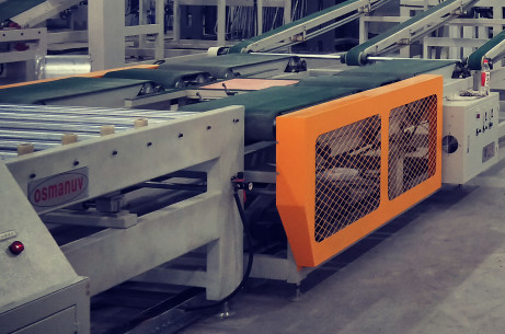 90 Graad die Automatische UVdeklaagmachine voor Cementhoutvezelplaat roteren