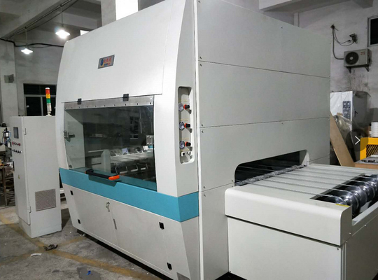PLC/HMI-besturingssysteem Sproei-coatingsysteem voor handmatig sproeipistool 0-1000 mm Sproeibreedte