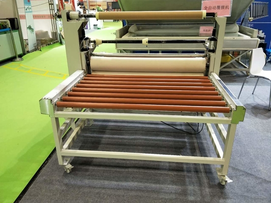 Compacte en efficiënte filmcoatingsmachine met een temperatuurbereik van 0 tot 300 °C 30 m/min