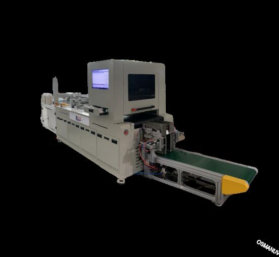 Hogesnelheids-enkelpas digitale printer met een printsnelheid van 150 m/min, aanpasbaar tot 2.500 mm breedte en CMYK + wit + vernis configuraties