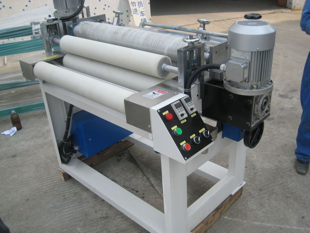 UV de Deklaagmachine van de Rolnevel voor pvc-Comité vlak Houten 620Mm KHV Lager