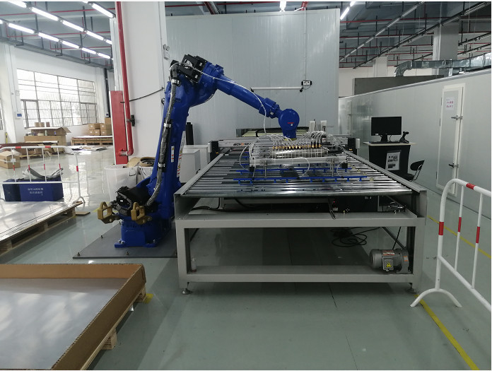 0-180° Sproei-coatingsysteem met PLC/HMI-besturingssysteem voor een coatingsdikte van 0,1-3 mm
