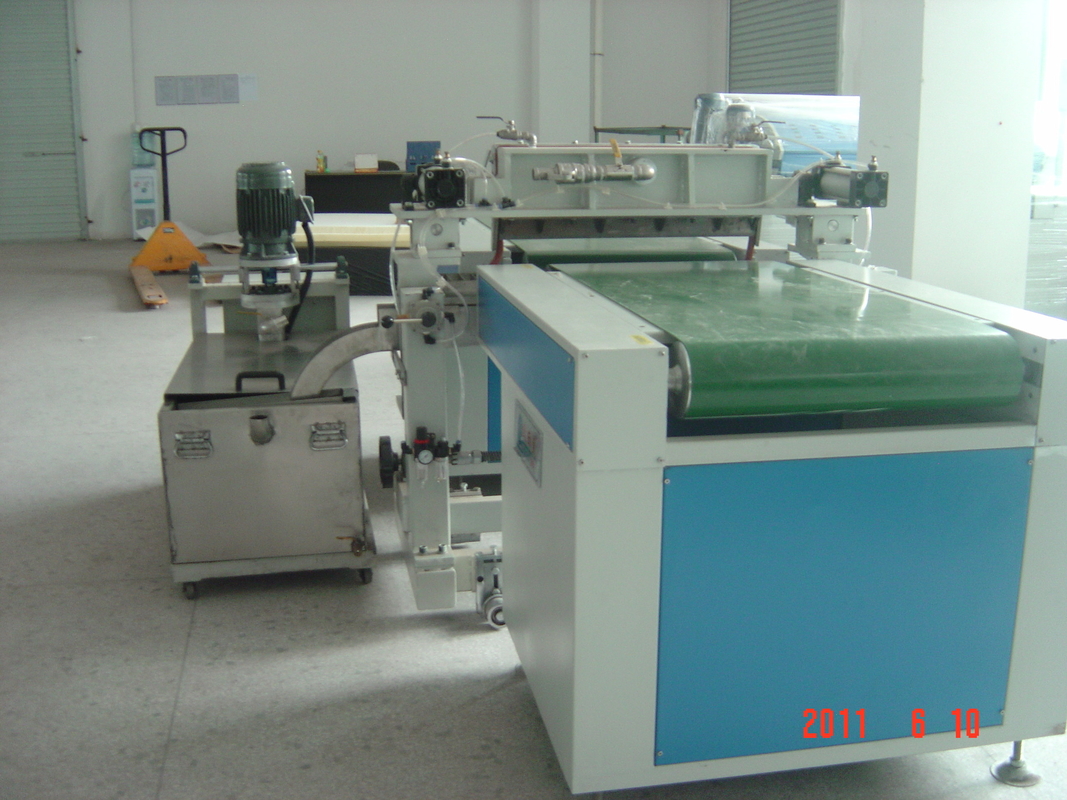 50m/Min 920mm Coater van het Breedte UVgordijn voor Schoen Materiële Spons EVA PE