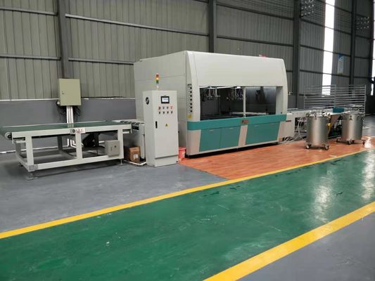 Semi-automatische vulmachine met sprayverf geavanceerde technologie voor superieure coating met de spraycoating machine