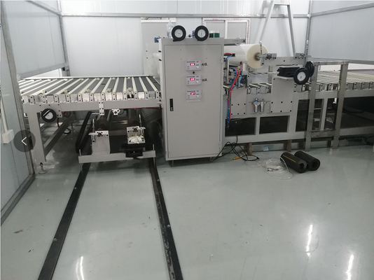 Het lamineren van Machine met Automatische Film die UVcoater Machine voor glas, raad, pvc-raad, het vertoningsscherm snijden