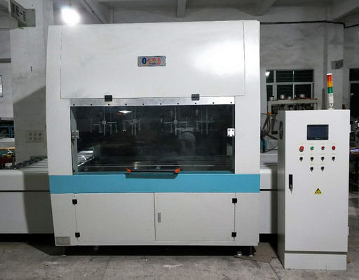 Op maat gemaakte spuitcoatingsmachine met afmetingen en stroomvoorziening van AC220V/50HZ